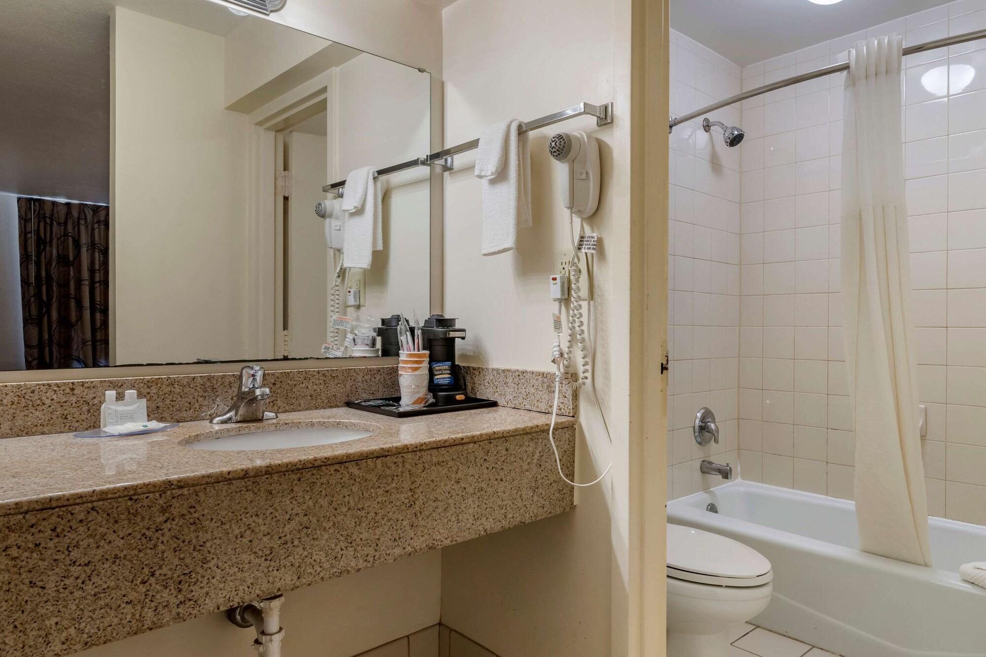 Quality Inn At Town Center Beaufort Zewnętrze zdjęcie